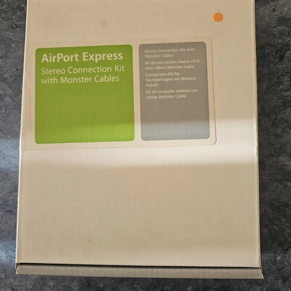 Apple Stereo Connection Kit for AirPort Express M9573LL/A Monster Cables